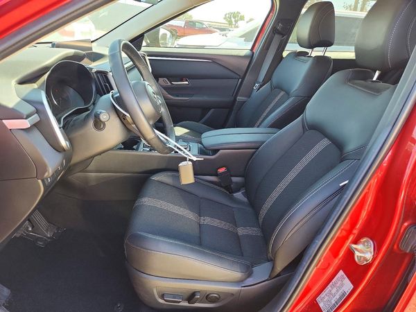 2024 MAZDA CX-50 — DENT