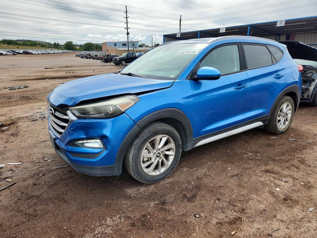 2017 HYUNDAI TUCSON — Front 3/4