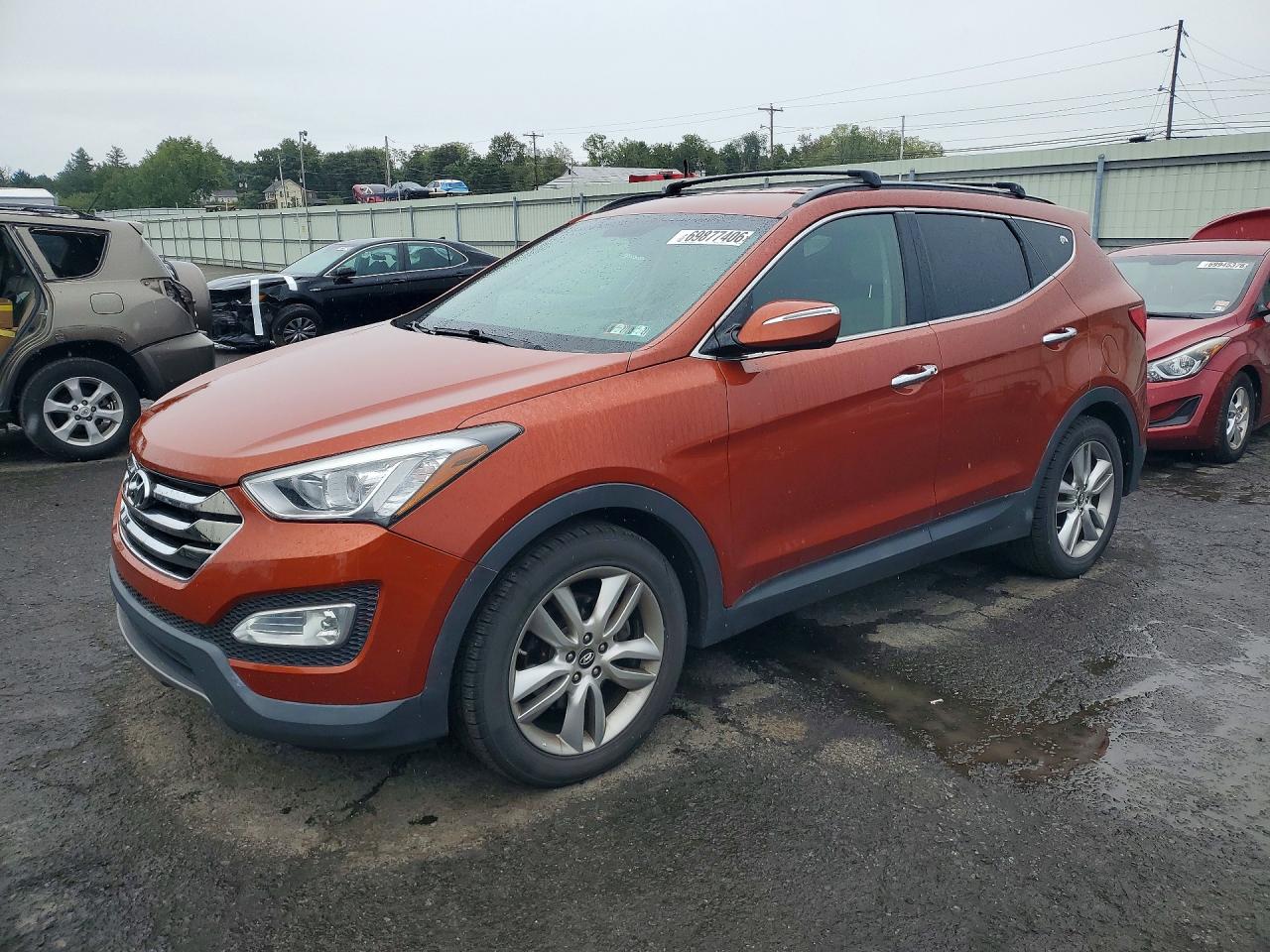 2014 HYUNDAI SANTA FE GLS — Front 3/4