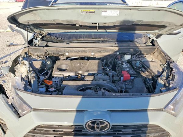 2021 TOYOTA RAV4 XLE Premium — Engine bay
