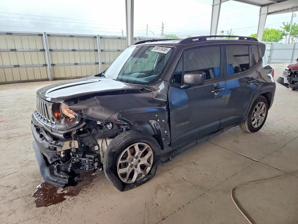 2018 JEEP RENEGADE — Front 3/4