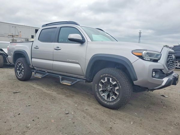 2021 TOYOTA TACOMA SR5 — Passenger 3/4