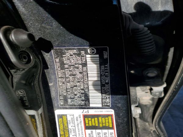 2013 TOYOTA CAMRY — VINS