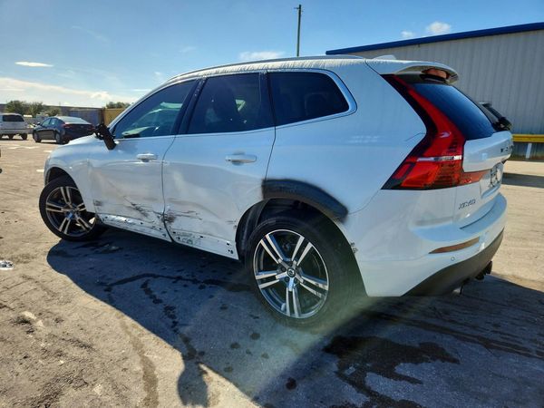 2021 VOLVO XC60 Momentum — DSRA