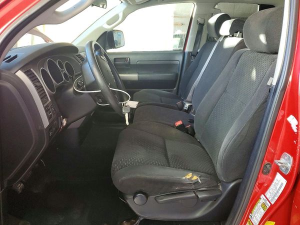 2012 TOYOTA TUNDRA SR5 — DENT