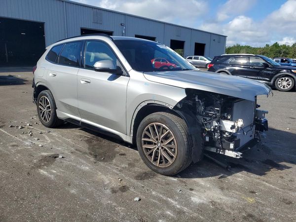 2026 BMW X1 xDrive28i — Passenger 3/4