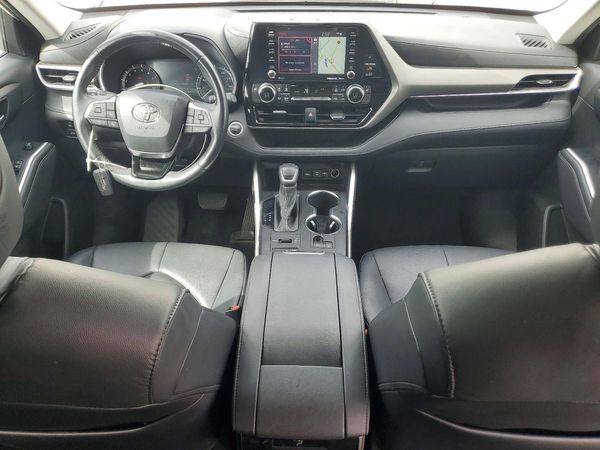 2020 TOYOTA HIGHLANDER XLE Nav — CKPT