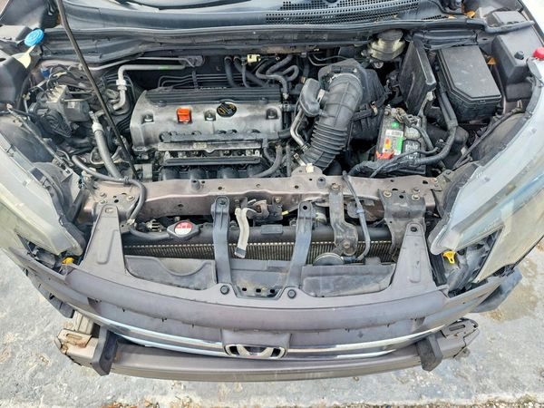 2012 HONDA CRV EX-L — Engine bay