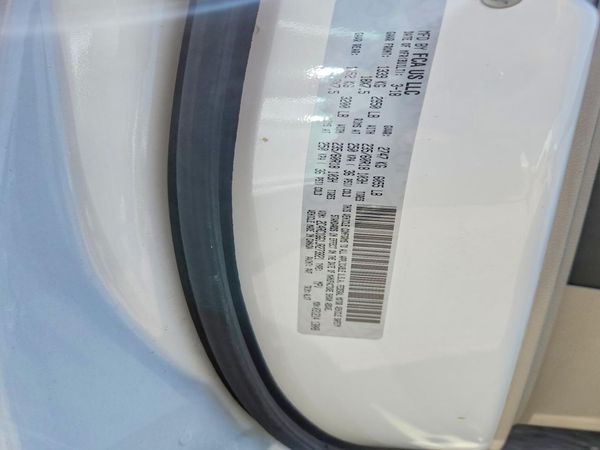 2018 CHRYSLER PACIFICA Limited — VINS