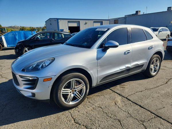 2015 PORSCHE MACAN — DSFA — Front 3/4