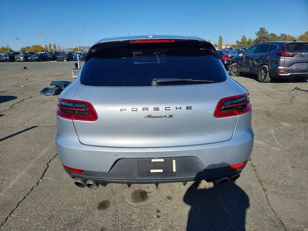 2015 PORSCHE MACAN — DIRR