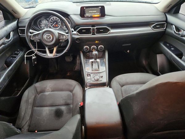 2020 MAZDA CX-5 Sport — CKPT