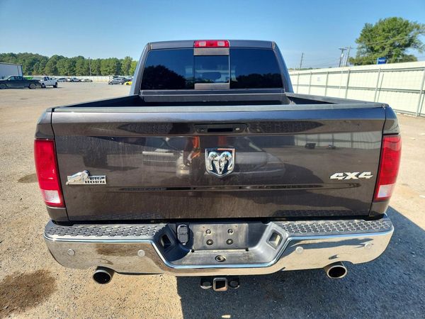 2016 RAM 1500 SLT — DIRR