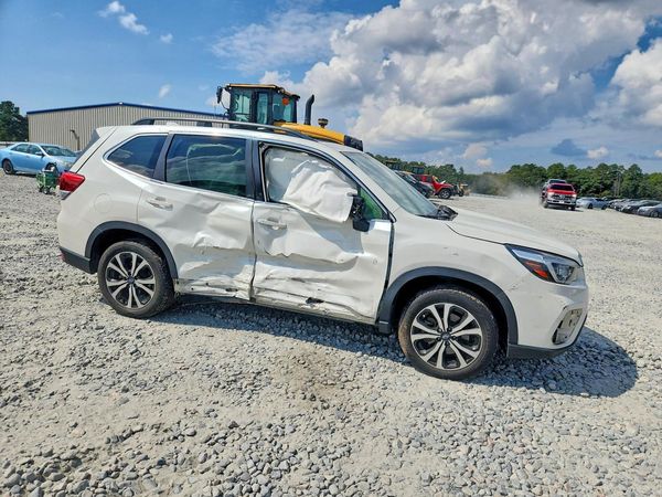 2020 SUBARU FORESTER Ltd+ES+NAVI(HK)+KA — Passenger 3/4