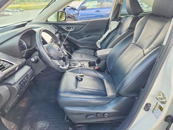 2020 SUBARU FORESTER Ltd+ES+NAVI(HK)+KA — DENT