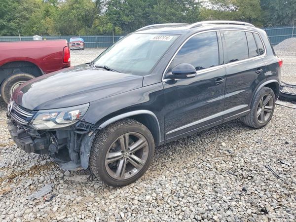 2017 VOLKSWAGEN TIGUAN — DSFA — Front 3/4