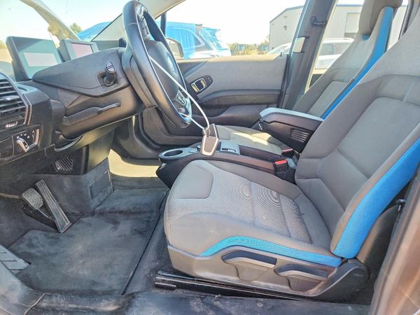 2019 BMW I3 — DENT