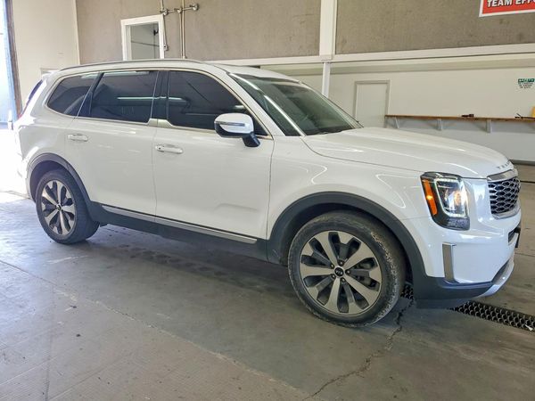 2020 KIA TELLURIDE S — Passenger 3/4