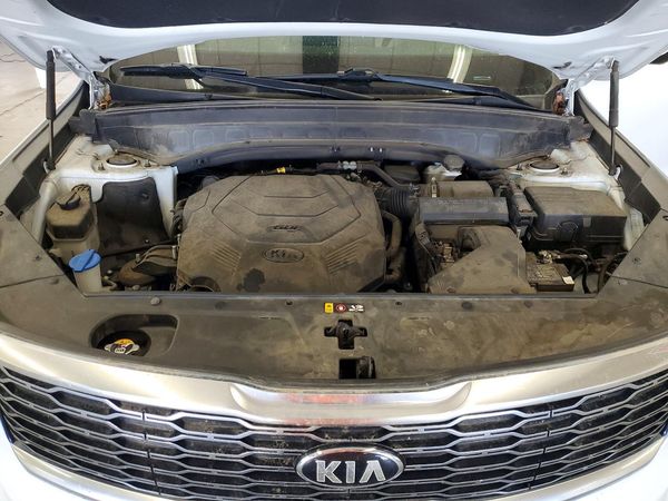 2020 KIA TELLURIDE S — Engine bay