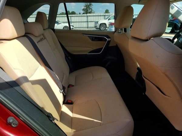 2019 TOYOTA RAV4 LE — PSRS