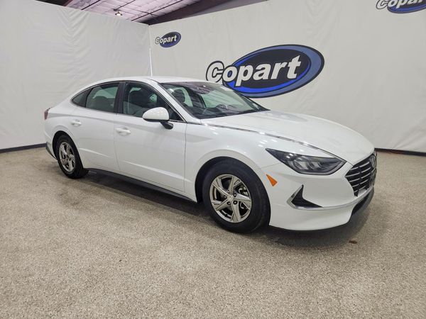 2021 HYUNDAI SONATA SE — Passenger 3/4