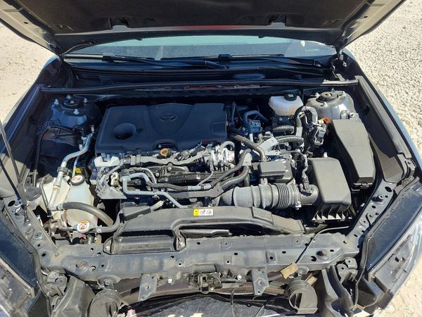 2025 TOYOTA CAMRY — Engine bay
