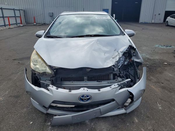 2013 TOYOTA PRIUS — DIRF