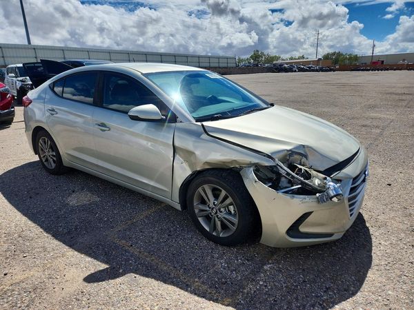 2018 HYUNDAI ELANTRA — Passenger 3/4