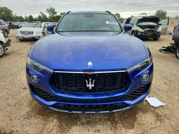 2017 MASERATI LEVANTE Sport — DIRF
