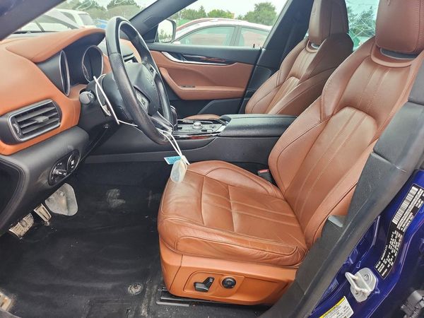 2017 MASERATI LEVANTE Sport — DENT
