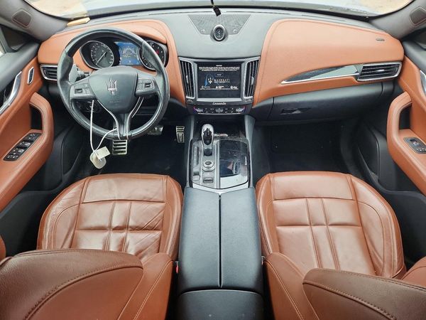 2017 MASERATI LEVANTE Sport — CKPT