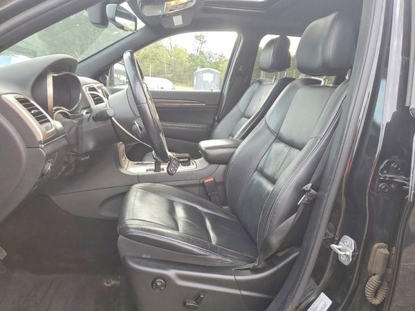2015 JEEP GRAND CHEROKEE Limited — DENT