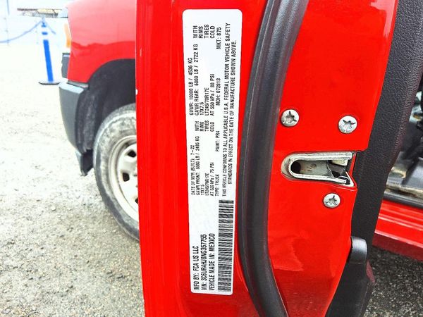 2022 RAM 2500 Tradesman — VINS