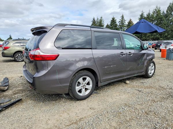 2018 TOYOTA SIENNA LE — PSRA