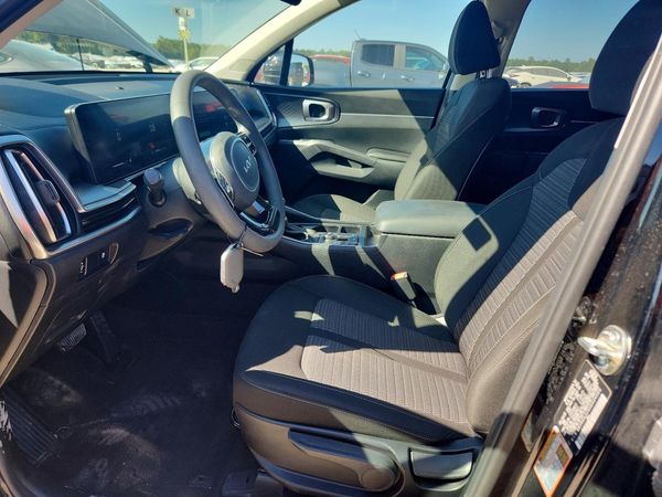 2025 KIA SORENTO — DENT