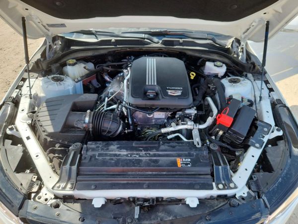 2022 CADILLAC CT4 — Engine bay