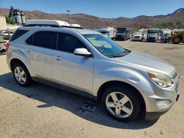 2016 CHEVROLET EQUINOX LT — Passenger 3/4