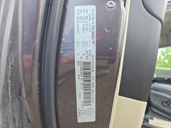 2017 CHRYSLER PACIFICA Touring L Plus — VINS