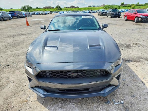 2019 FORD MUSTANG I4 Coupe — DENT