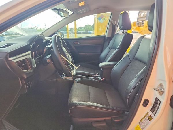 2016 TOYOTA COROLLA L/LE — DENT