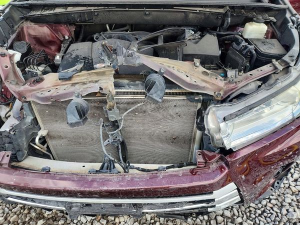 2018 TOYOTA HIGHLANDER LE/LE Plus — Engine bay