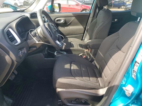 2021 JEEP RENEGADE Latitude — DENT