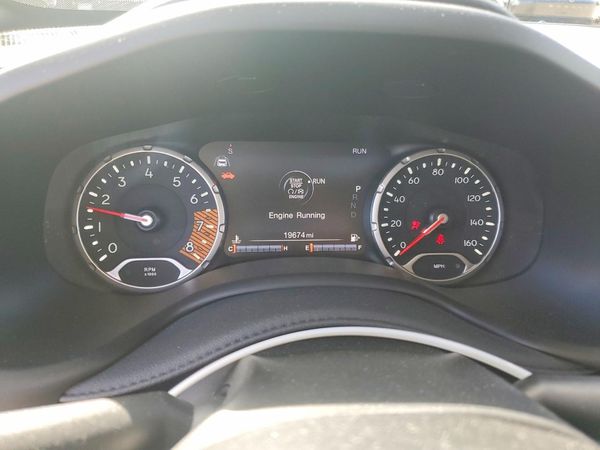 2021 JEEP RENEGADE Latitude — ODOM