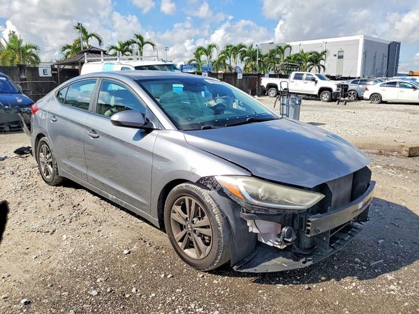 2017 HYUNDAI ELANTRA — Passenger 3/4