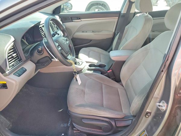 2017 HYUNDAI ELANTRA — DENT