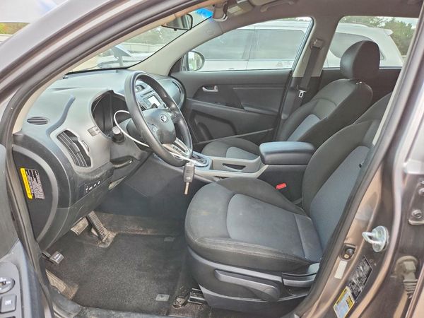 2016 KIA SPORTAGE LX w/Popular Pkg — DENT