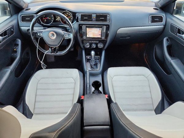2017 VOLKSWAGEN JETTA Sport — CKPT