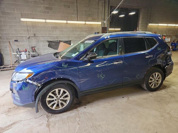 2020 NISSAN ROGUE — Front 3/4