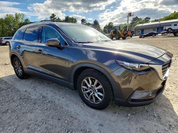 2017 MAZDA CX-9 Touring — Passenger 3/4