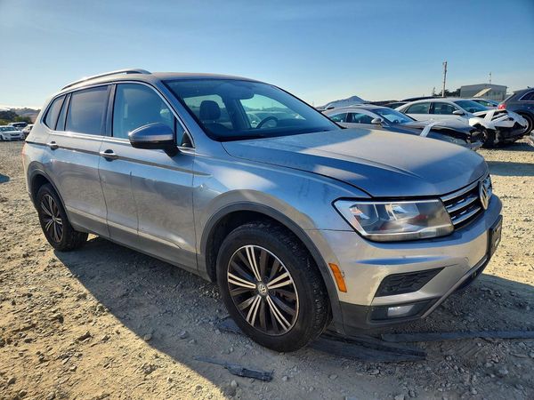 2019 VOLKSWAGEN TIGUAN — Passenger 3/4